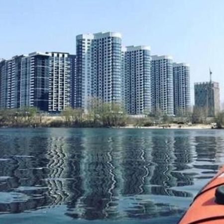 Жк Заречный Метро Славутич Kyiv Exterior photo